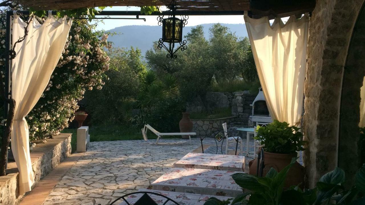 B&B H.M. Sonnino Zewnętrze zdjęcie